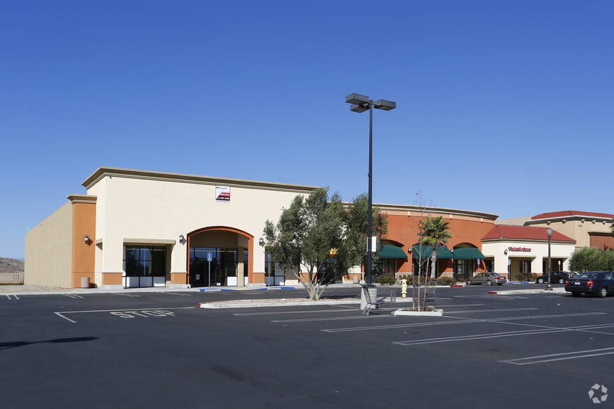 Primary Photo Of 4672-4722 W Florida Ave, Hemet Freestanding For Lease