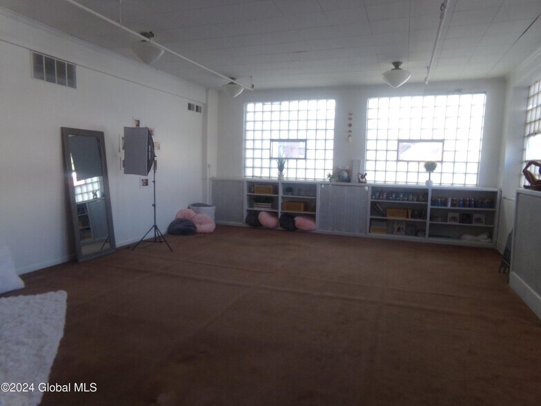 More Photos Of 7-11 Church St, Gloversville Office For Sale