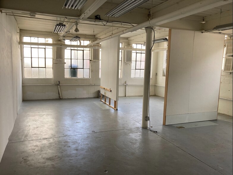 More Photos Of 11 Boyd St, Watertown Office Residential For Lease