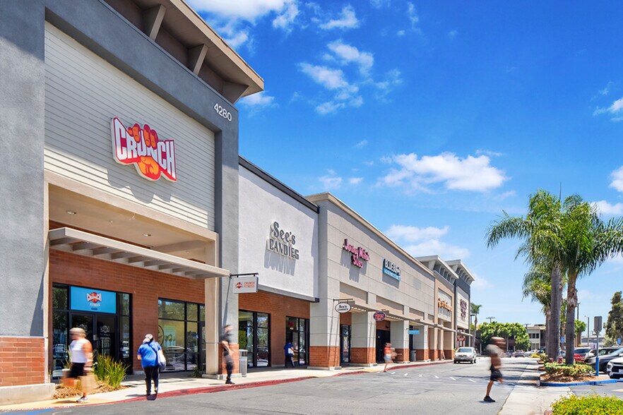 More Photos Of 4210-4280 Long Beach Blvd, Long Beach General Retail For Sale