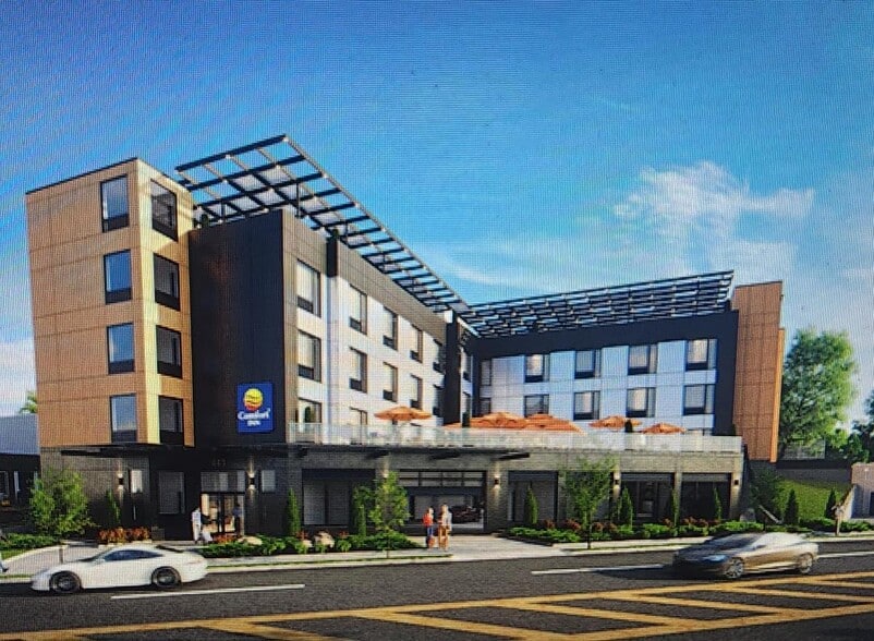 More Photos Of 19 Walton Ave, White Plains Hotel For Sale