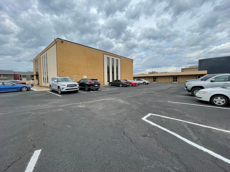 More Photos Of 223 NE Loop 820, Hurst Medical For Sale