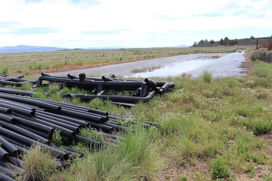 More Photos Of 24221 US-97 Hwy, Klamath Falls Contractor Storage Yard For Sale