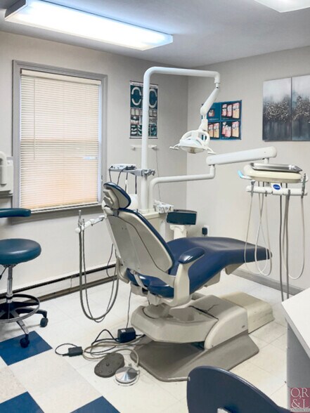More Photos Of 107 Main St, Hebron Medical For Sale