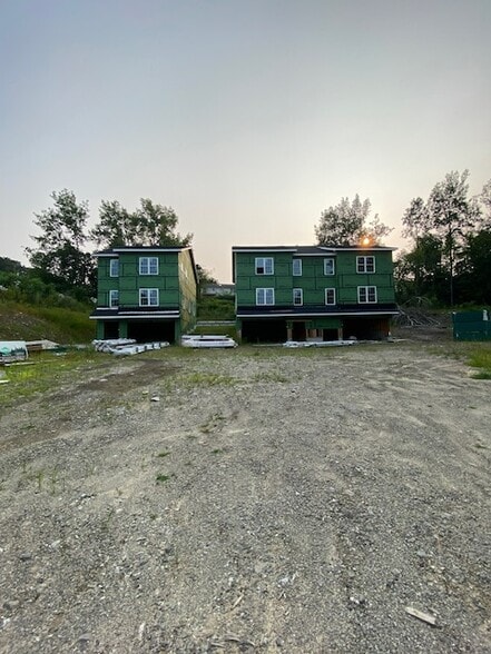 More Photos Of 47 4th St, Worcester Apartments For Sale