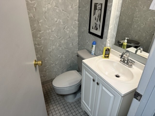 More Photos Of 1 School St, Glen Cove Office For Lease