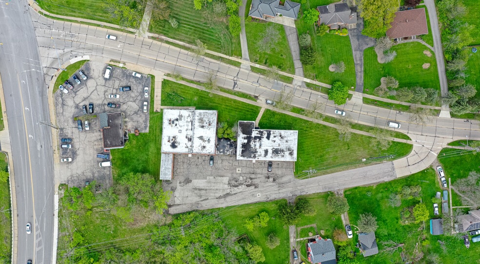 More Photos Of 200-204 Solon Rd, Bedford Apartments For Sale