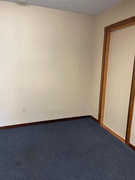 More Photos Of 11822 Justice Ave, Baton Rouge Office For Sale