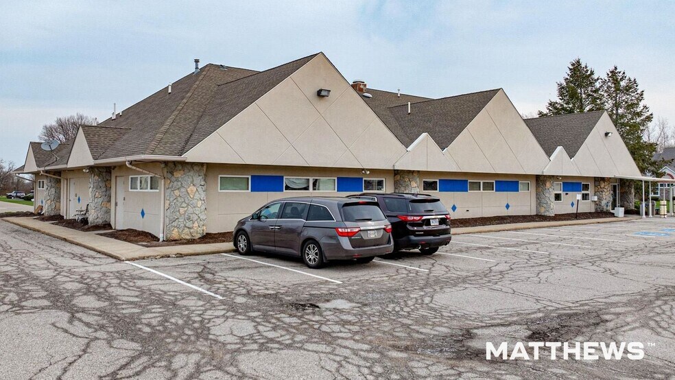 Primary Photo Of 5316 Hoag Dr, Elyria Office For Sale