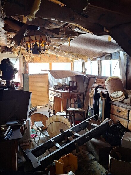 More Photos Of 37025 US-24 Hwy, Matheson General Retail For Sale