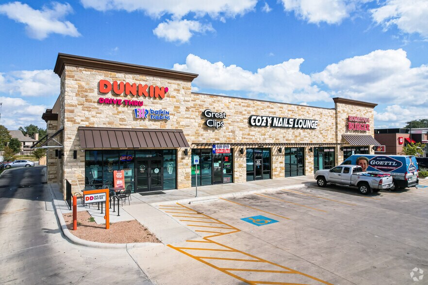 Primary Photo Of 11900 Blanco Rd, San Antonio General Retail For Lease