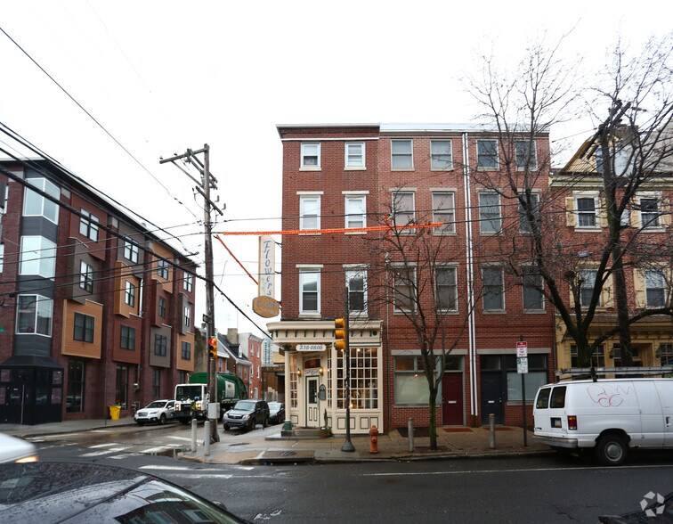 More Photos Of 637 N 2nd St, Philadelphia Storefront Retail Residential For Sale