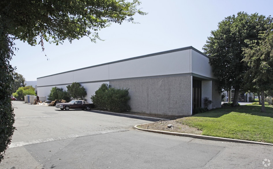 More Photos Of 1205 Linda Vista Dr, San Marcos Warehouse For Lease