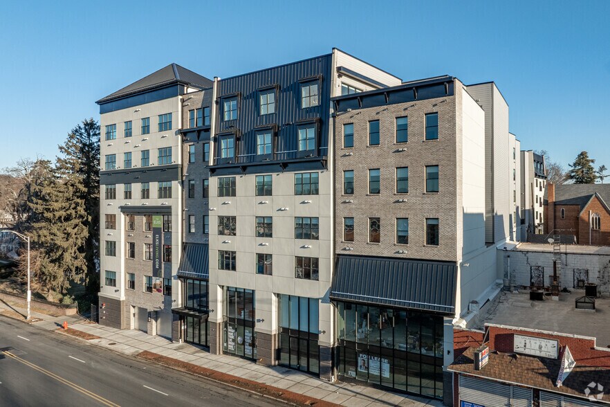 More Photos Of 475 Main St, Orange Apartments For Lease