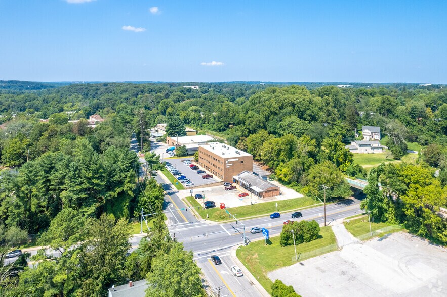 More Photos Of 3 Greenwood Pl, Pikesville Office For Lease