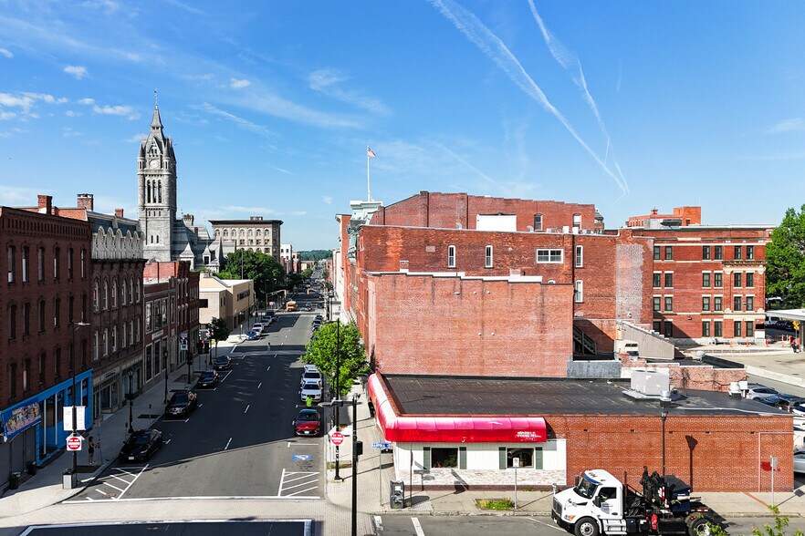 More Photos Of 161-163 High St, Holyoke Restaurant For Sale