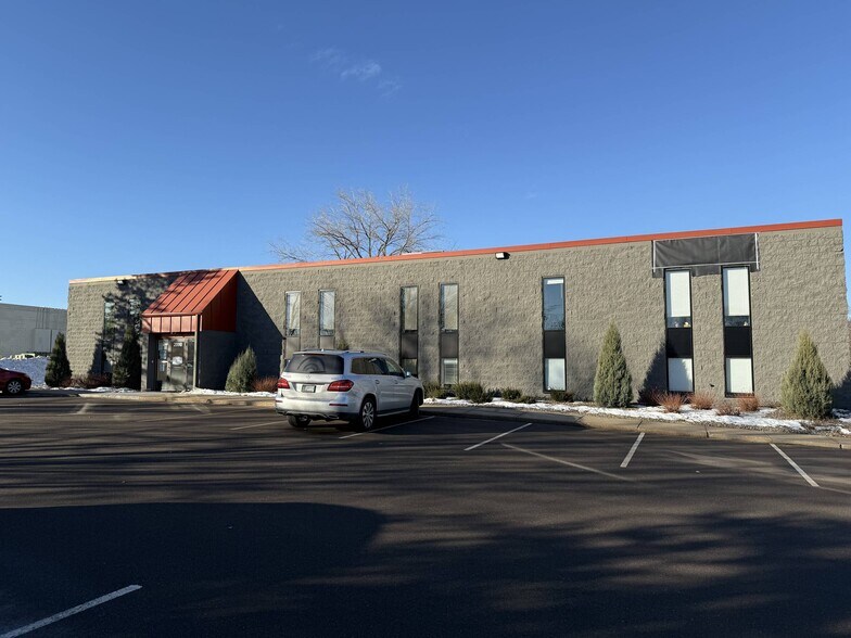 More Photos Of 2000 S Industrial Blvd, Stillwater Office For Lease