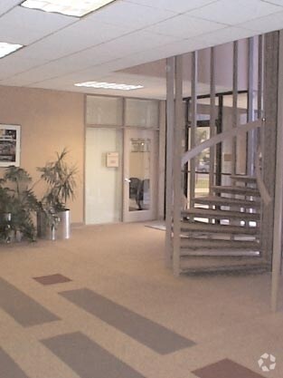 More Photos Of 444 Executive Center Blvd, El Paso Unknown For Lease