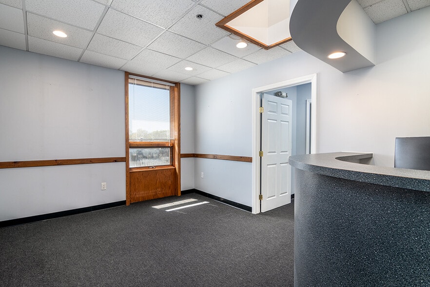 More Photos Of 120 N Main St, Attleboro Medical For Sale