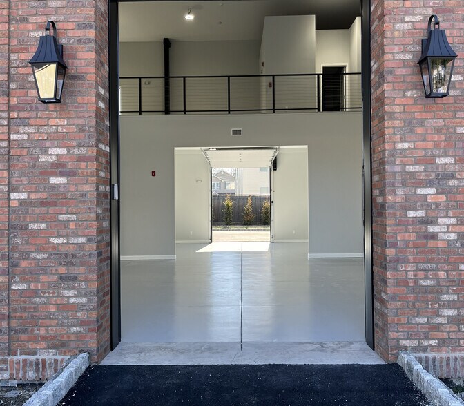 More Photos Of 2398 Beryllium Rd, Scotch Plains Warehouse For Sale