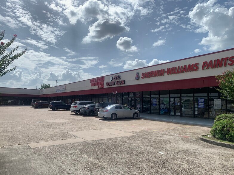 More Photos Of 1800-1830 FM-1960 W, Houston General Retail For Sale