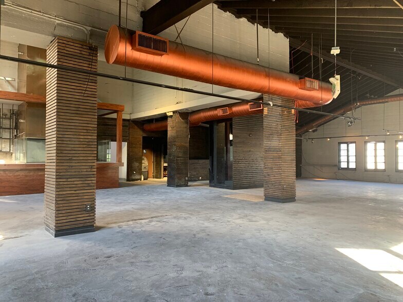 More Photos Of 3451 W 6th St, Los Angeles Storefront Retail Office For Lease