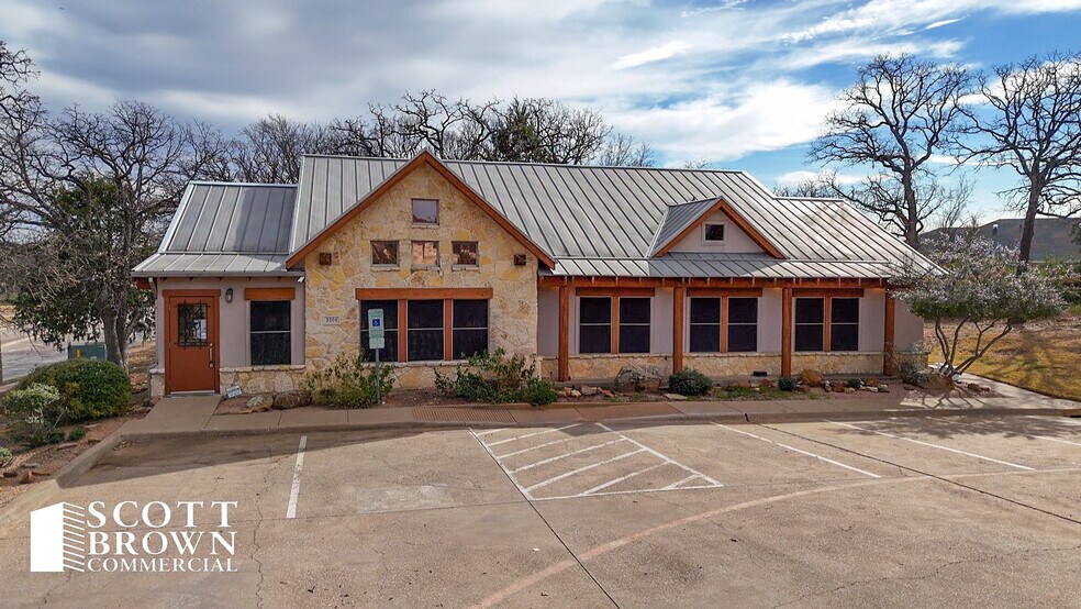 Primary Photo Of 3204 Colorado Blvd, Denton Medical For Sale