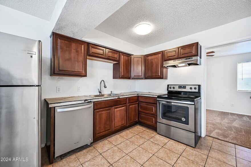 More Photos Of 35 N May St, Mesa Apartments For Sale