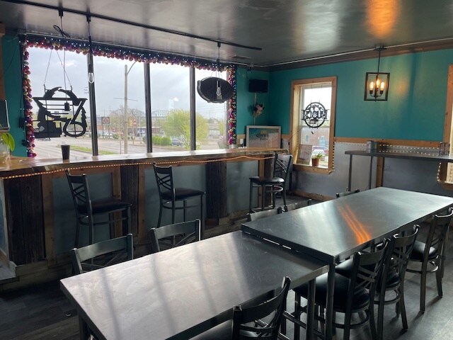 More Photos Of 1731 S 7th St, Saint Louis Restaurant For Sale