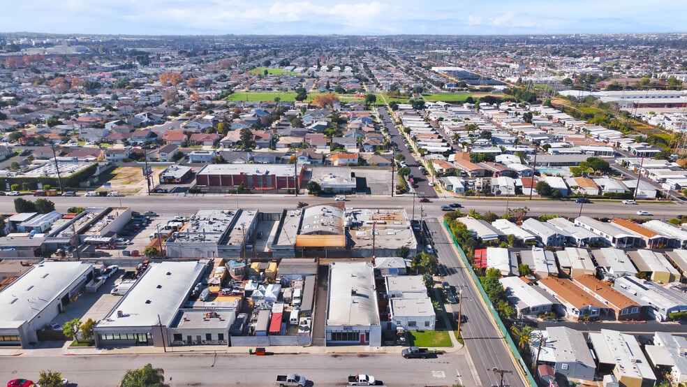 More Photos Of 17807 S Hobart Blvd, Gardena Warehouse For Sale