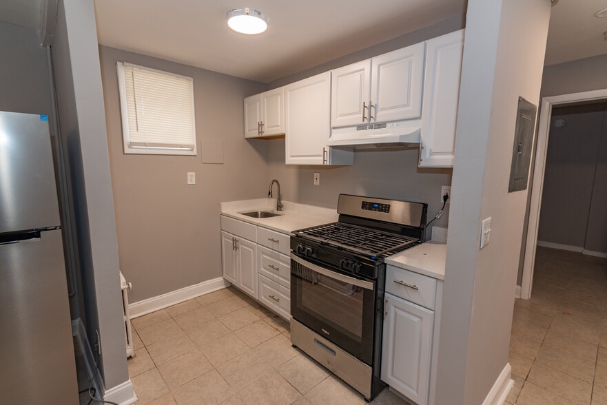 More Photos Of 1605 Homestead St, Baltimore Apartments For Sale