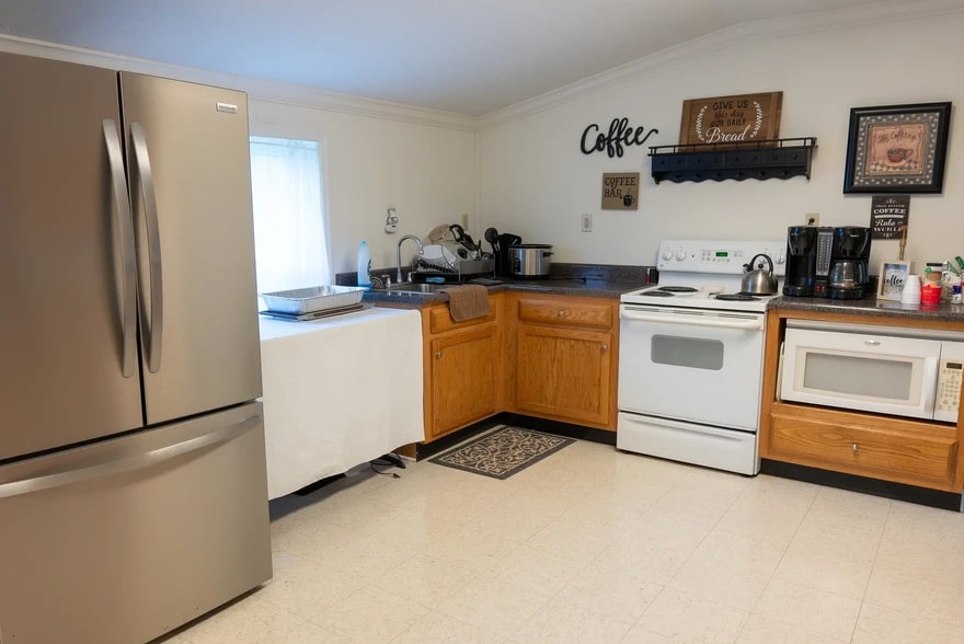 More Photos Of 8159 Standifer Gap Rd, Chattanooga Religious Facility For Sale