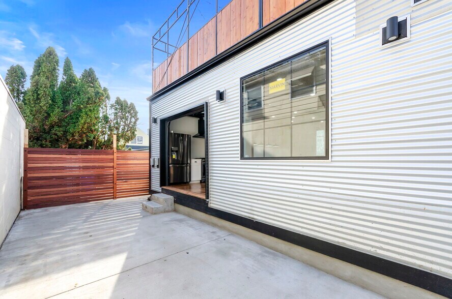 More Photos Of 1452 NE 28th Ave, Portland Storefront Retail Residential For Sale