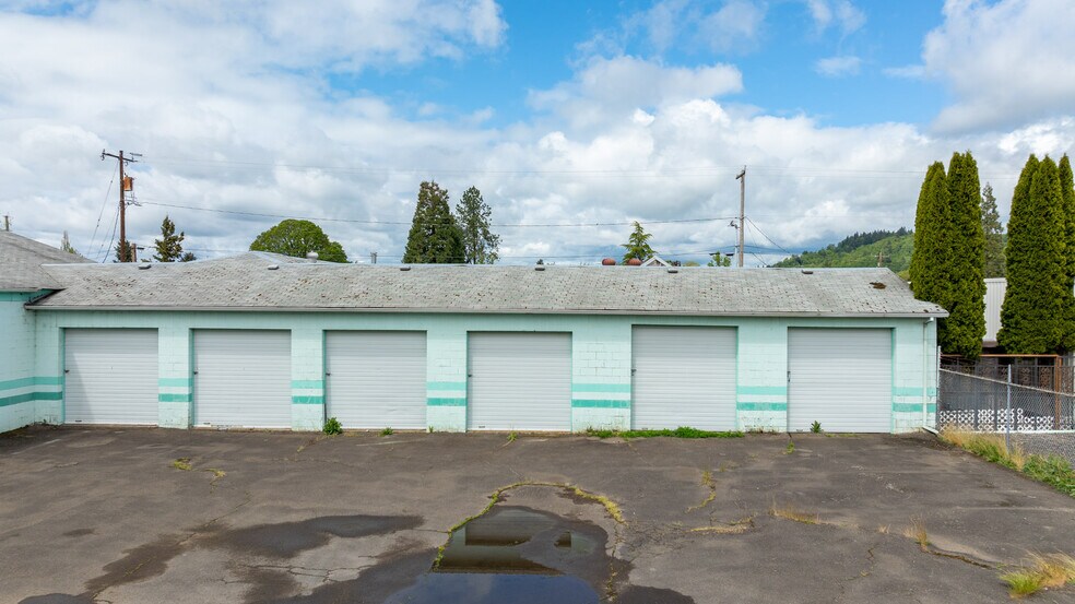 More Photos Of 111 Fourth St, Amity Warehouse For Sale