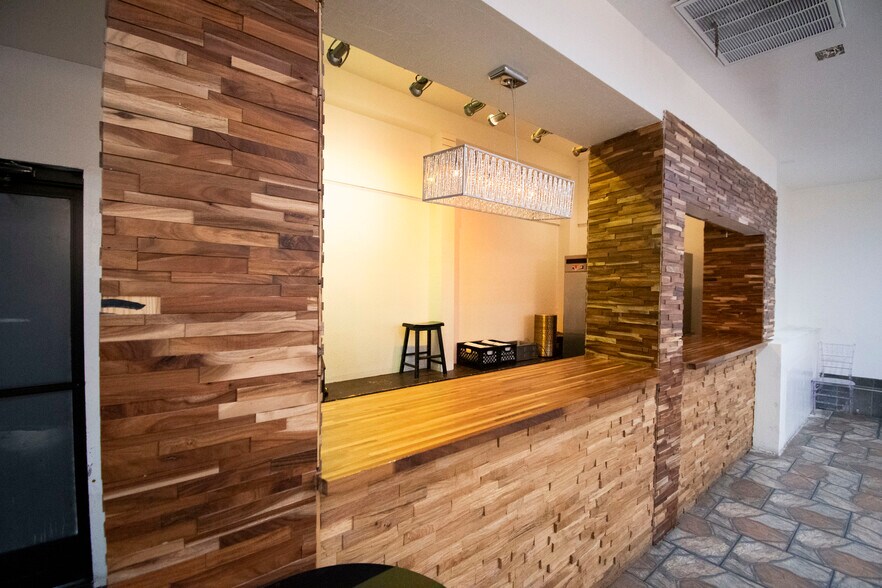 More Photos Of 1145 S Wells Ave, Reno Freestanding For Sale