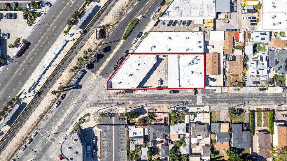 More Photos Of 7400 San Fernando Rd, Sun Valley Warehouse For Sale