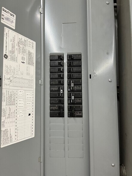 More Photos Of 3460 I 55 S, Jackson Warehouse For Lease