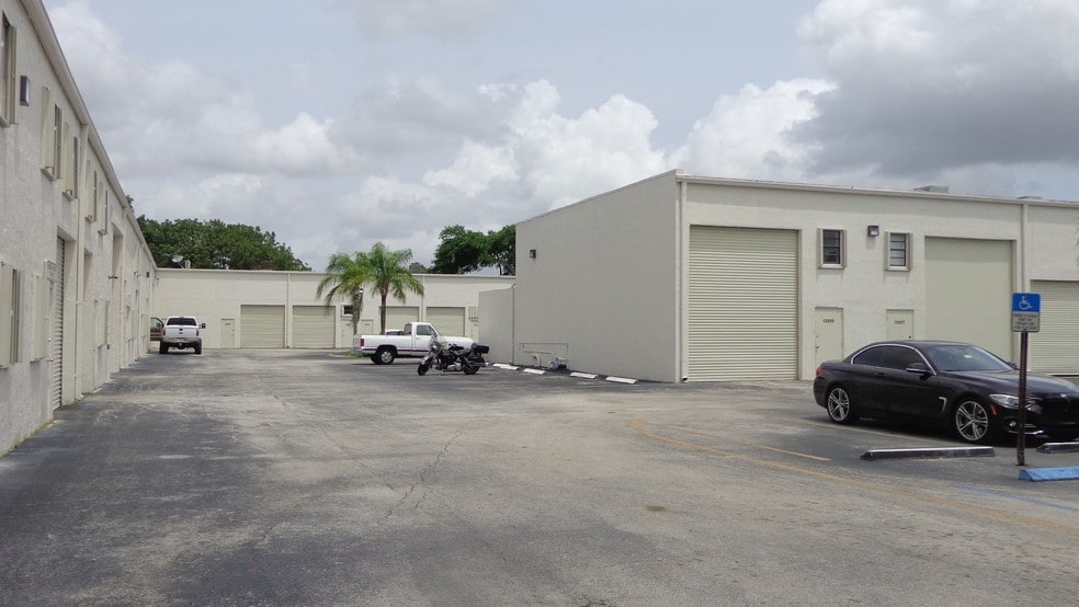 More Photos Of 13977-13981 SW 140th St, Miami Light Distribution For Sale