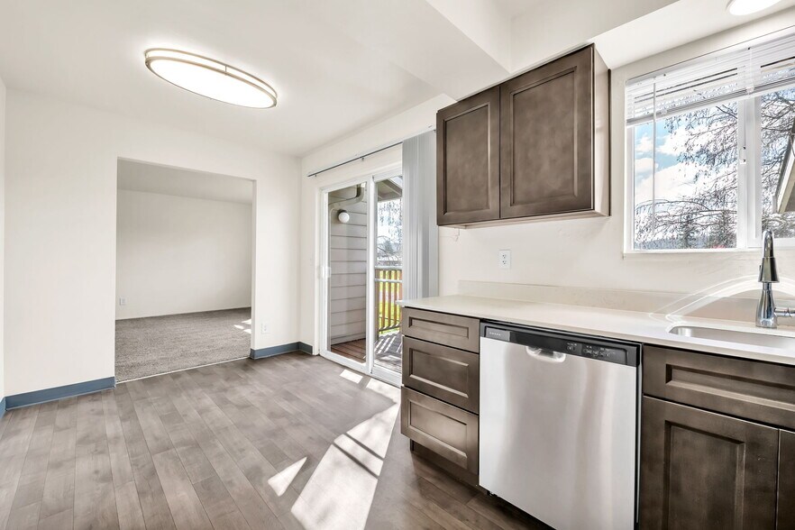 More Photos Of 17726 SE Division St, Portland Apartments For Sale