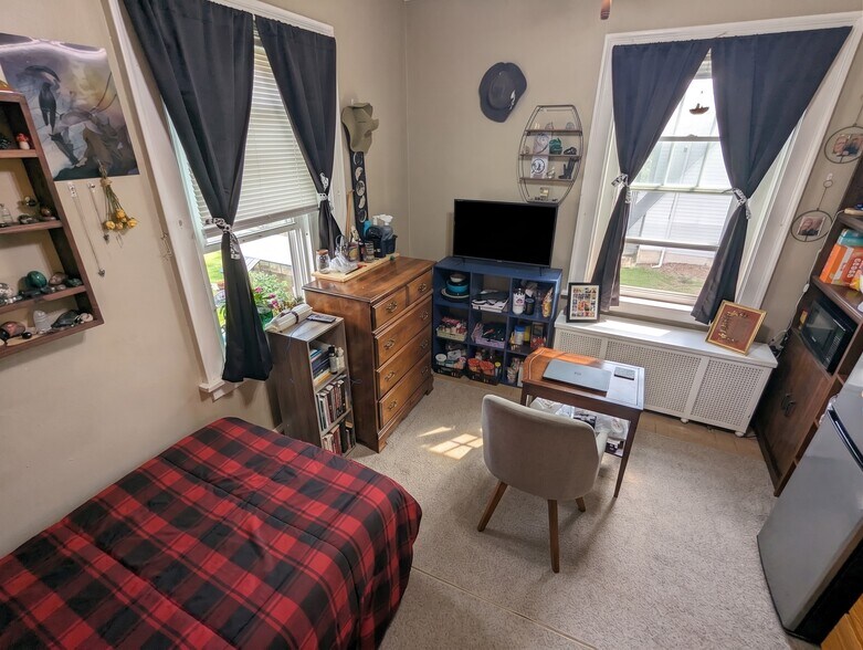 More Photos Of 359 Main St, Mcsherrystown Multifamily For Sale