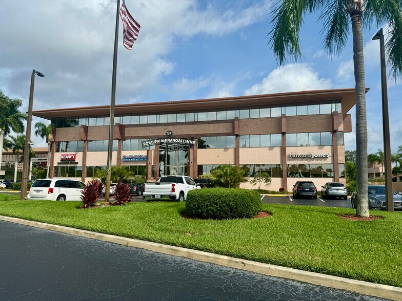 More Photos Of 759 SW Federal Hwy, Stuart Unknown For Lease