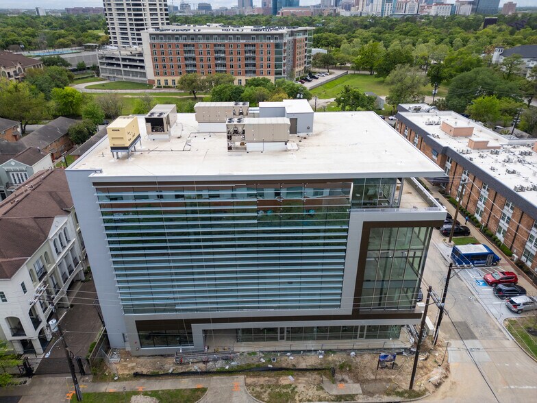 More Photos Of 1801 Binz St, Houston Unknown For Lease