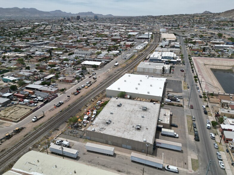 More Photos Of 3324 Durazno St, El Paso Warehouse For Lease