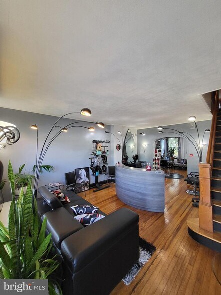 More Photos Of 402 Morgantown Rd, Reading Storefront Retail Residential For Sale