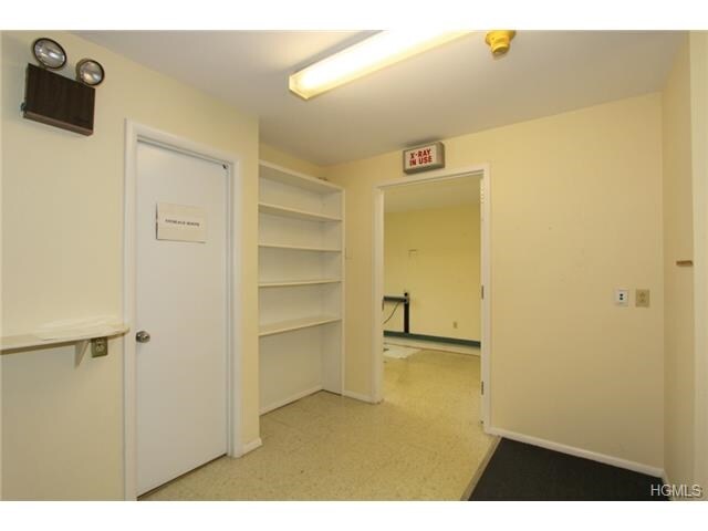 More Photos Of 3630 Hill Blvd, Yorktown Medical For Sale