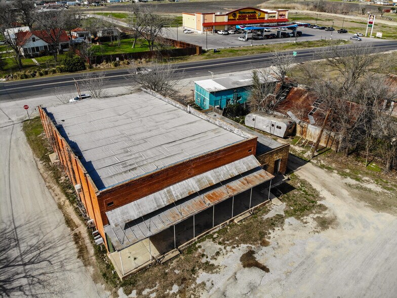 More Photos Of Hwy 21, Uhland Land For Sale