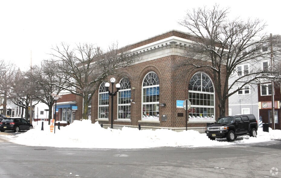 Primary Photo Of 61 Main Ave, Ocean Grove Bank For Lease