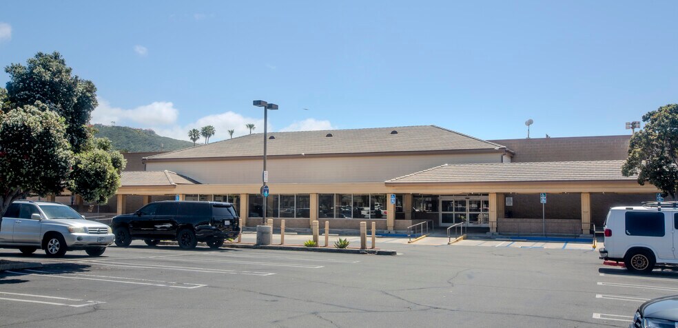 More Photos Of 30922 Coast Hwy, Laguna Beach Supermarket For Lease