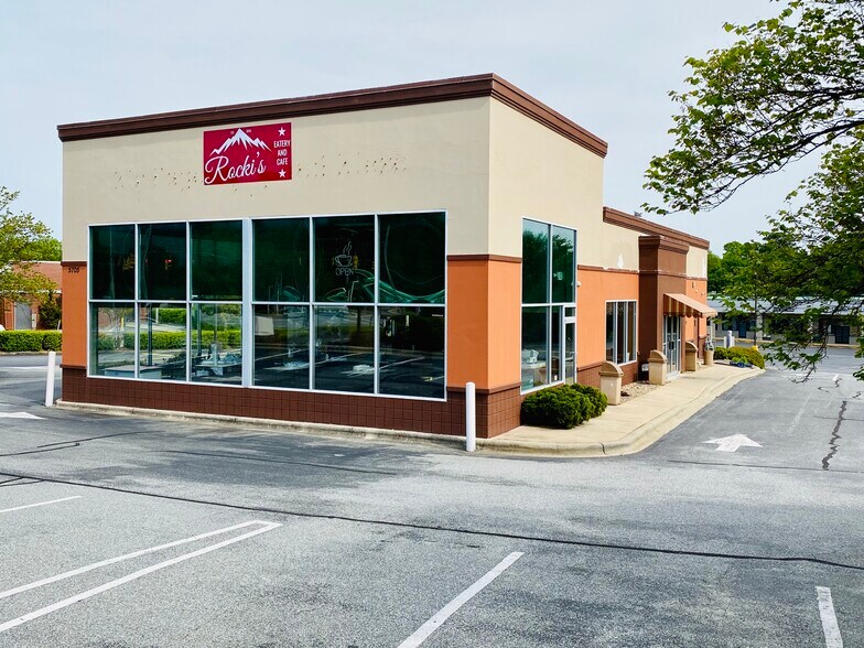 More Photos Of 5705 Inman Rd, Greensboro Freestanding For Lease