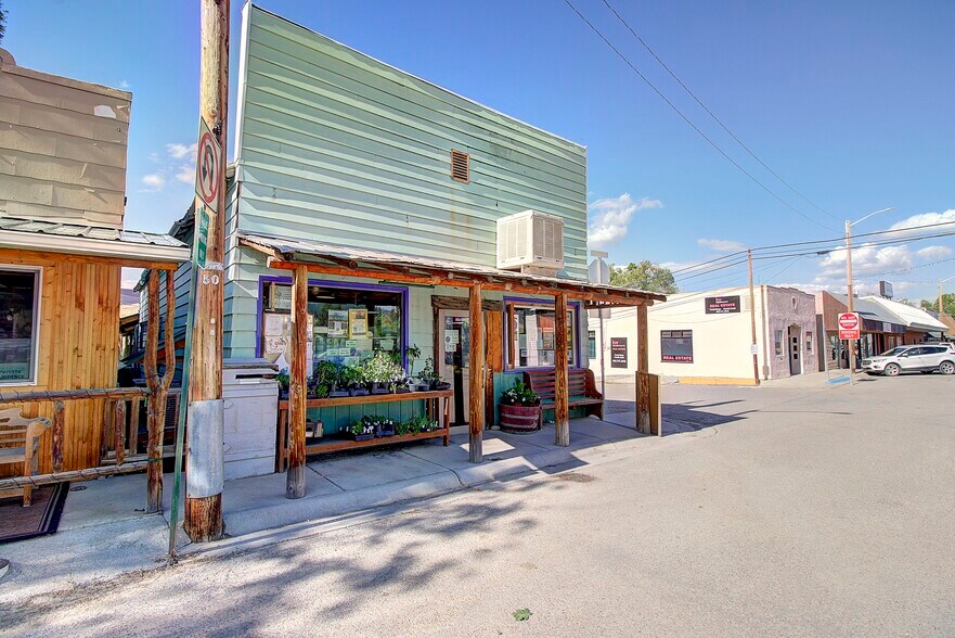 More Photos Of 300 Main St, Hot Springs Freestanding For Sale